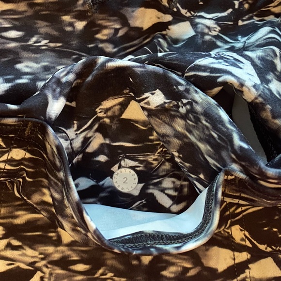 Lululemon Leggings - Picture 9 of 11